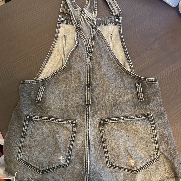 Abercrombie & Fitch denim short overalls (size S) - Picture 2 of 3